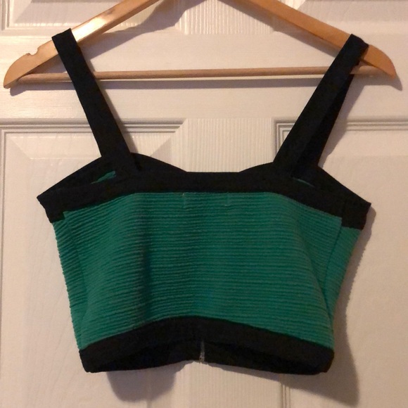 NWOT Crop Top - Picture 4 of 4